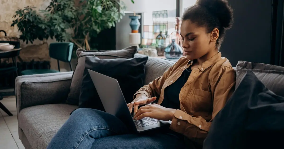 can a POA withdraw money from a joint bank account