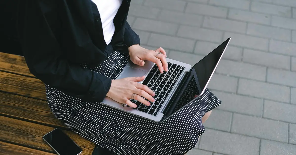 do banks charge businesses for debit card transactions