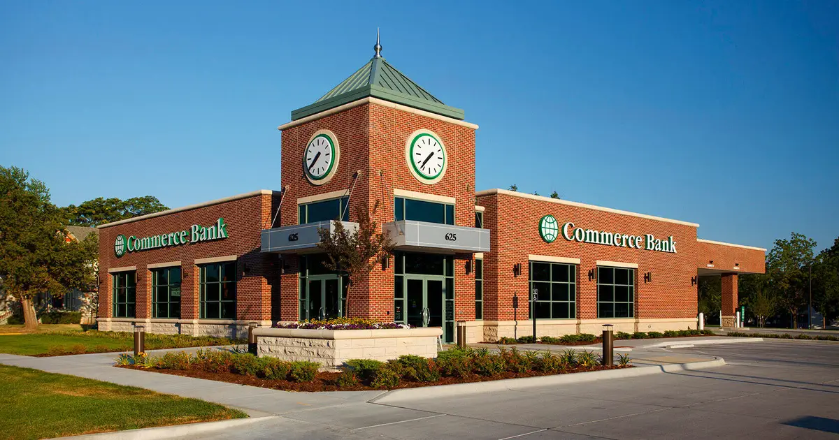 is Commerce Bank a good bank
