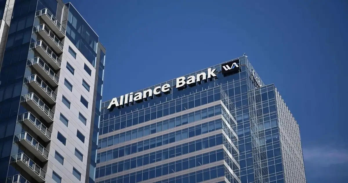Who Owns Western Alliance Bank? who owns Western Alliance Bank