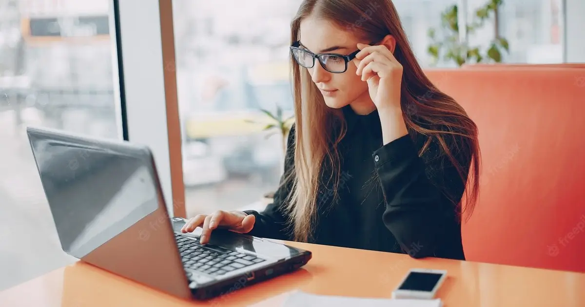 can I cash a savings bond at PNC Bank