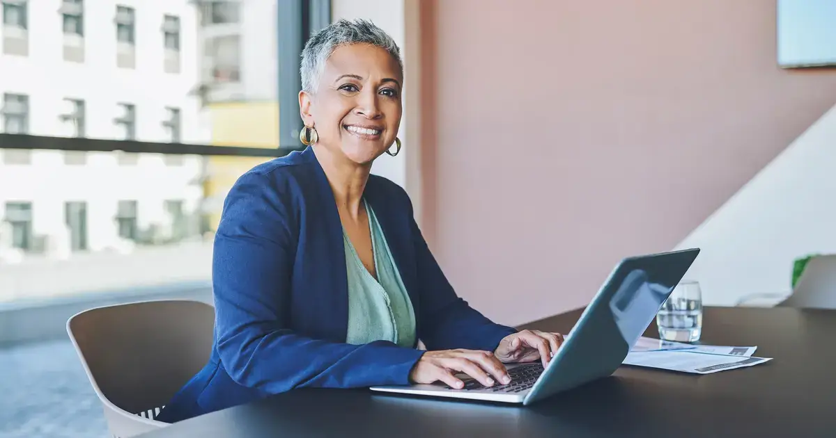 how many jobs are available in major banks