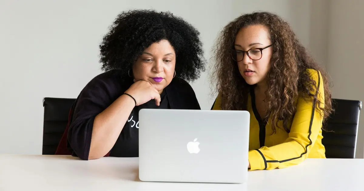 is Plaid safe to link bank account