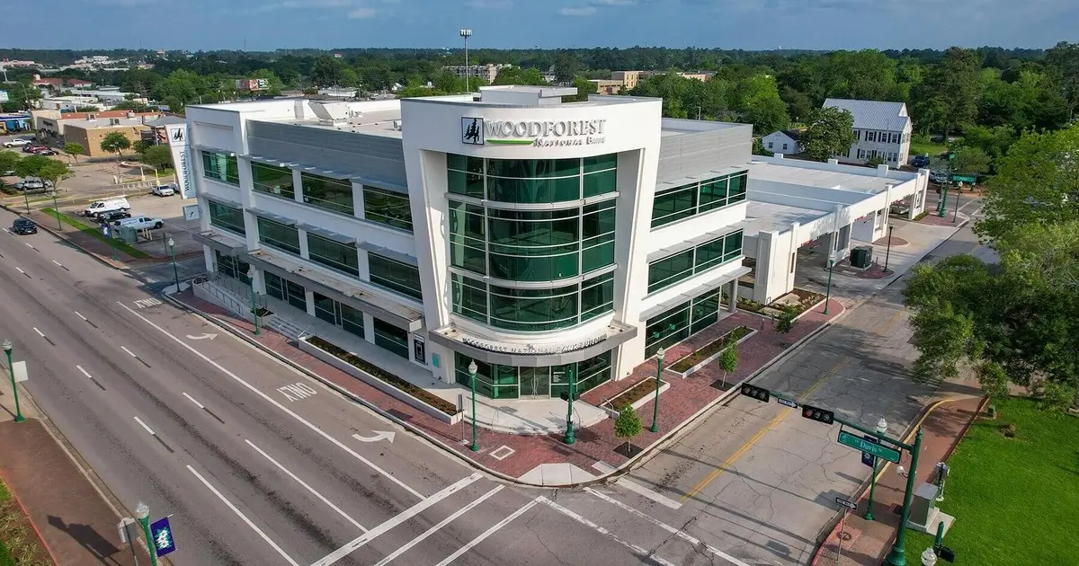 is Woodforest a good bank