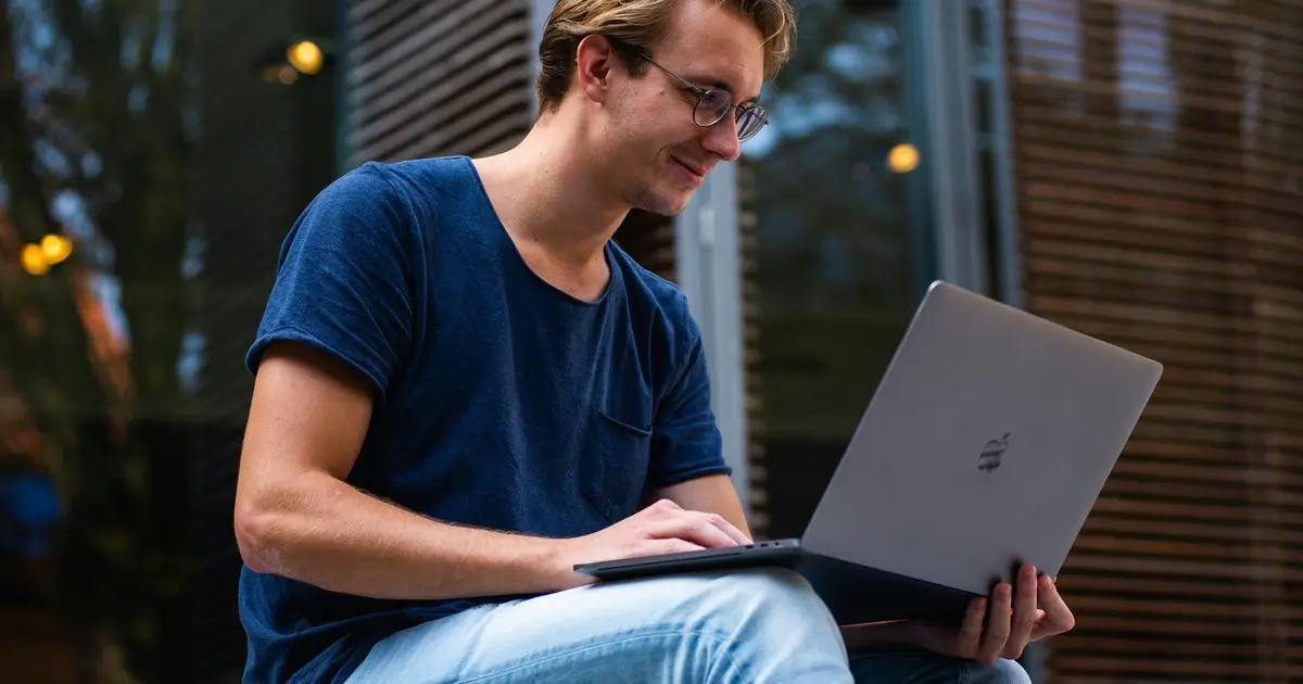 should I withdraw my money from the bank