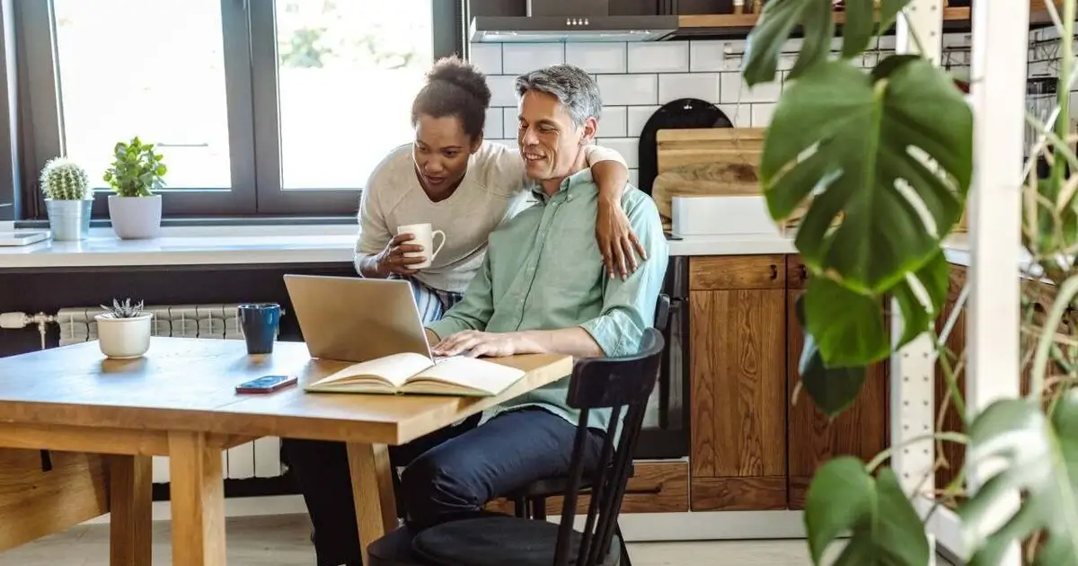 what do mortgage lenders look for on bank statements