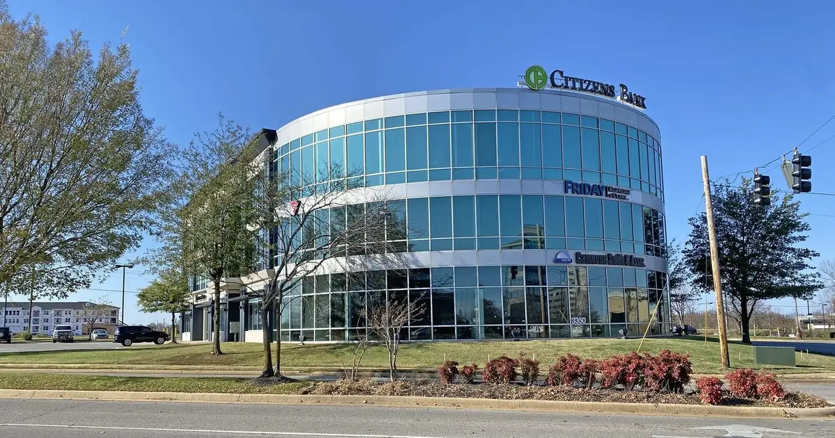 What is Citizens Bank Headquarters Address? what is Citizens Bank headquarters address