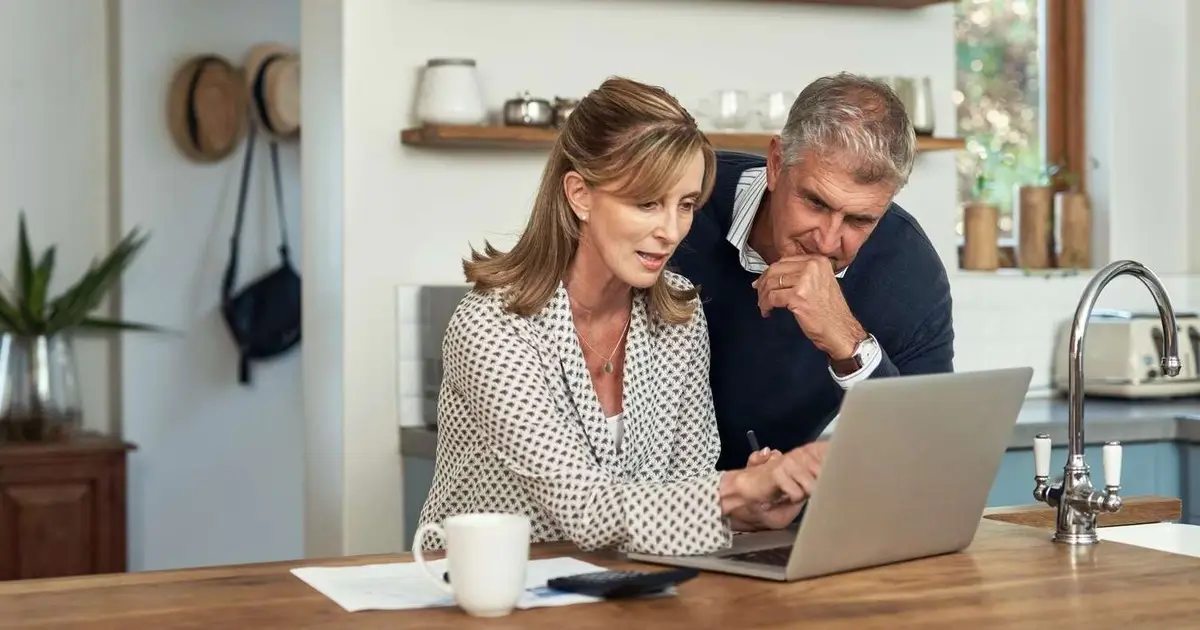 how much do banks make selling mortgages