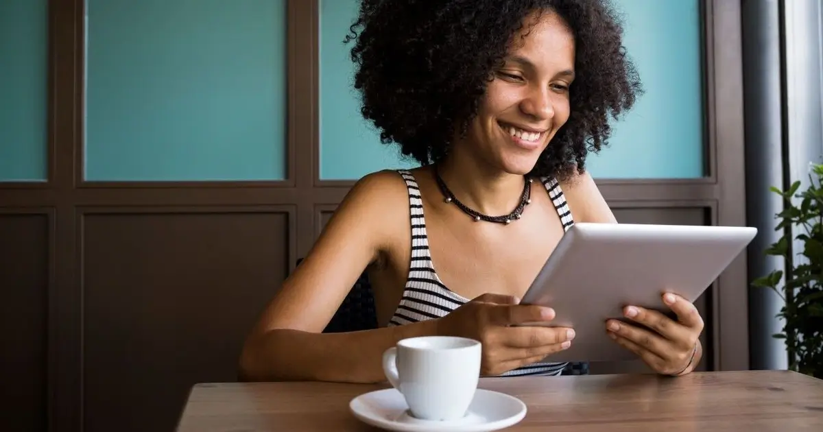 how to withdraw money from GoFundMe without a bank account
